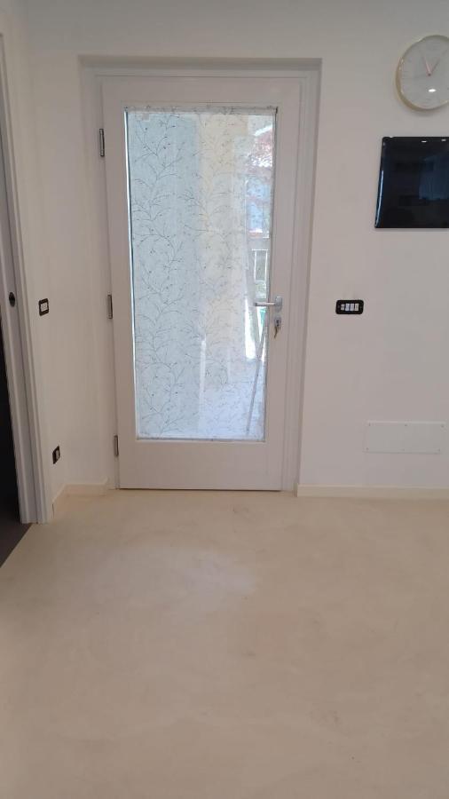 Residenza Il Gelsomino Apartment Cantello Екстериор снимка