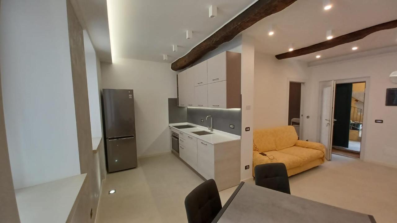 Residenza Il Gelsomino Apartment Cantello Екстериор снимка