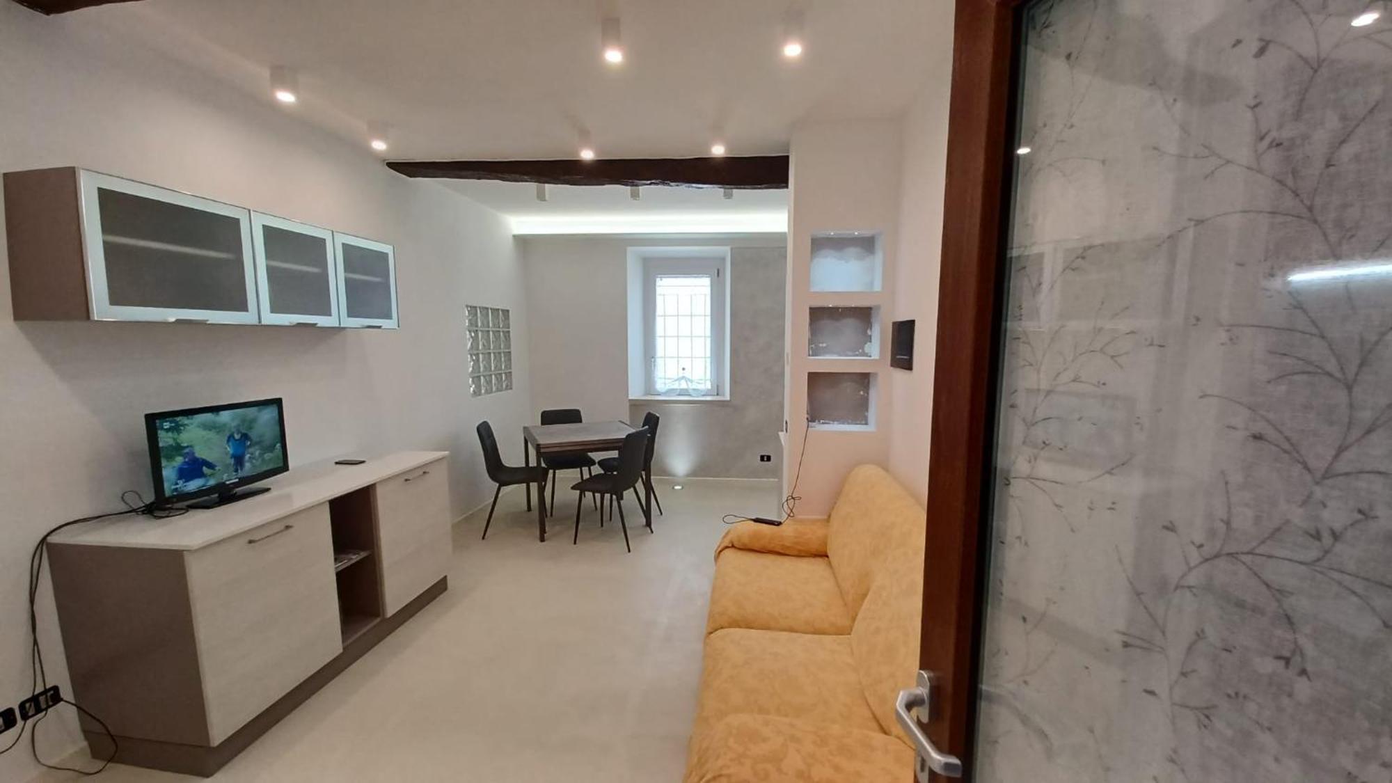 Residenza Il Gelsomino Apartment Cantello Екстериор снимка